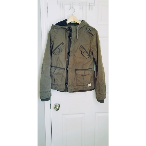 *SOLD*❤Aritzia TNA Military Green Platoon Coat❤ - Picture 1 of 3